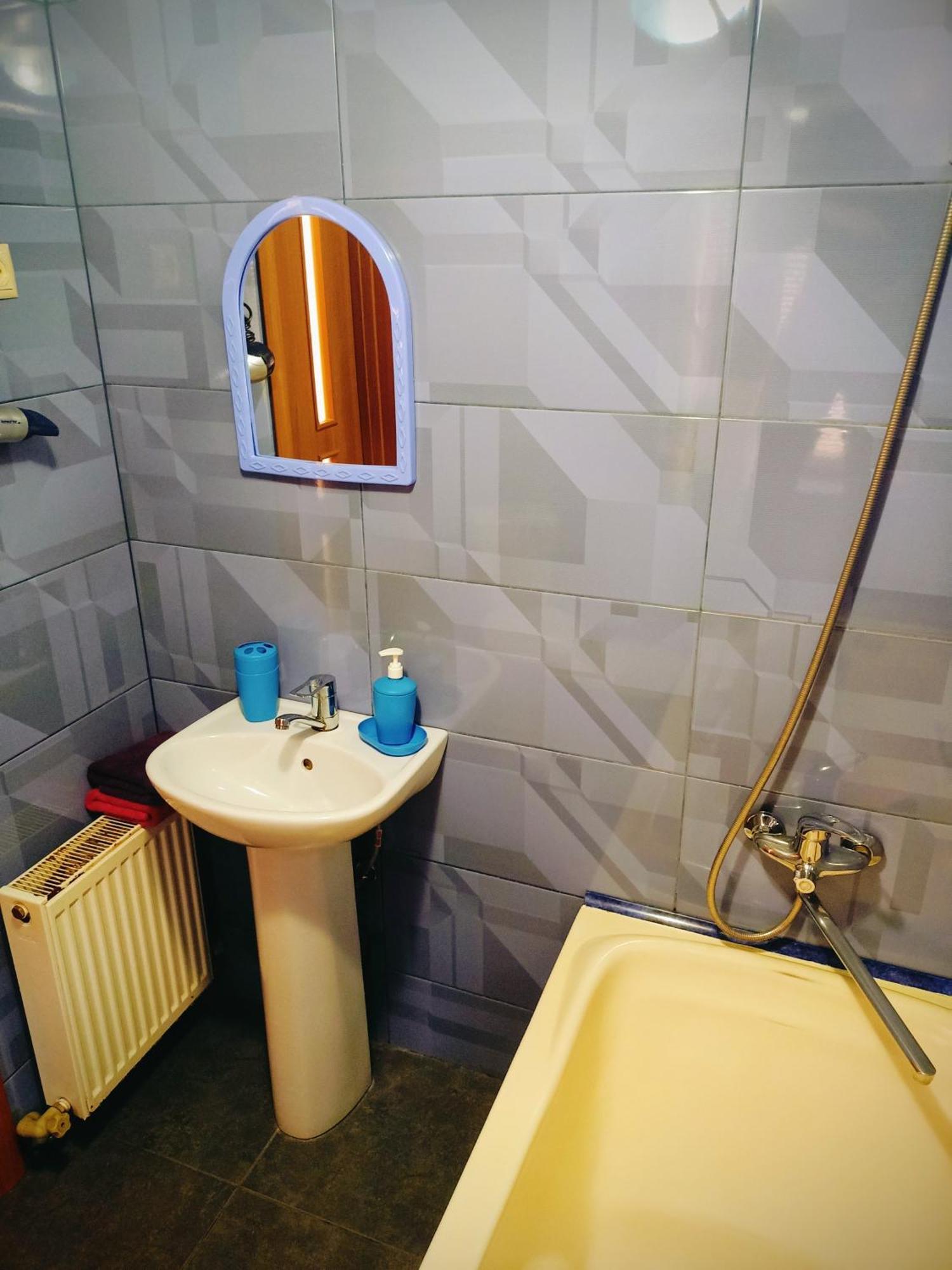 Apartment On Hoholya 90 Kropyvnytskyi Bagian luar foto